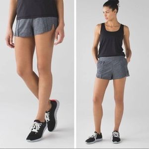 Lululemon &go Endeavor Short Size 4 NWT